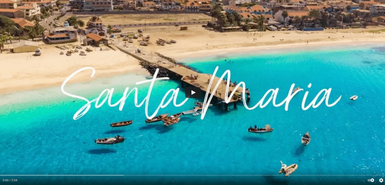 Schriftzug Santa Maria mit Bild vom Fischersteg im Hintergrund